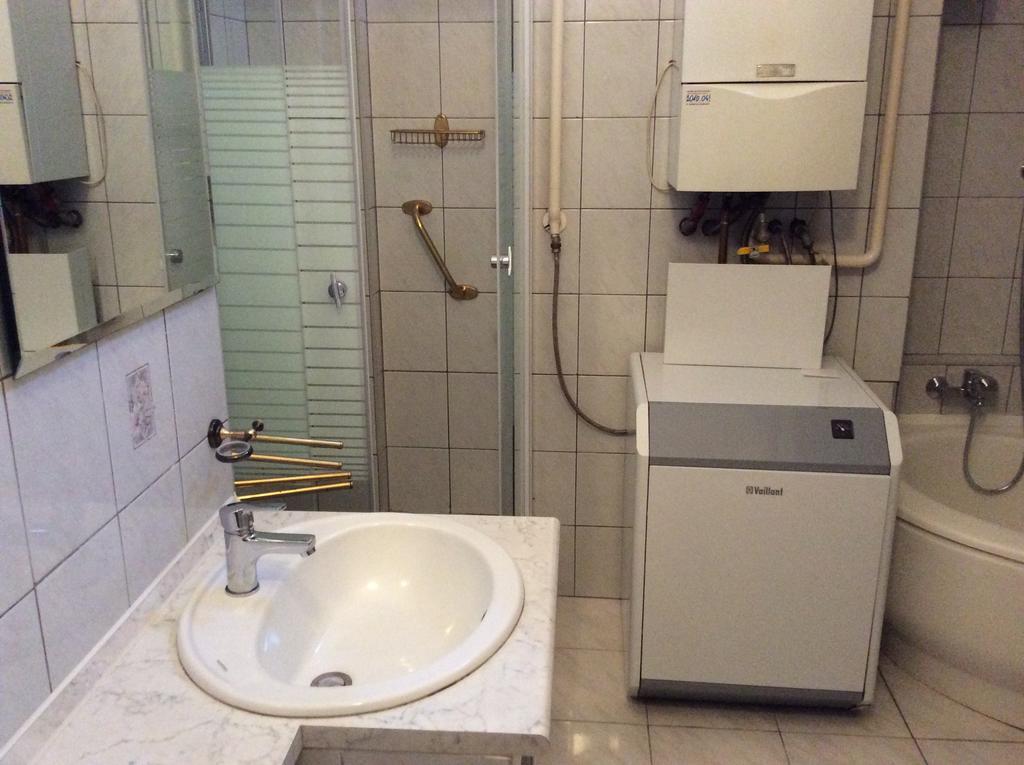 Szundi Szobak Pécs Zewnętrze zdjęcie